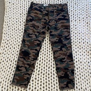 Nili Lotan camo chinos size 8